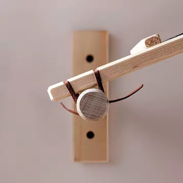 Wall-Mounted Cat Climbing Ladder with Felt Pad